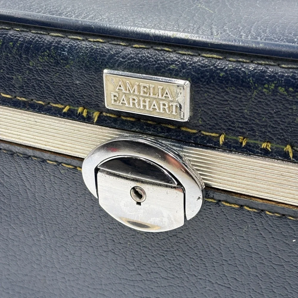 Vintage Amelia Earhart Train Case Navy Blue Hard Shell Vanity Makeup Travel Bag